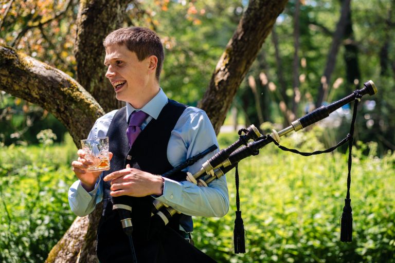 c72fd7aae98893f8b8e0a8026c1ddf24 1 768x512