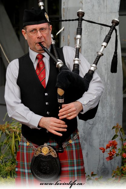 Michael Gordon Bagpiper Nottingham